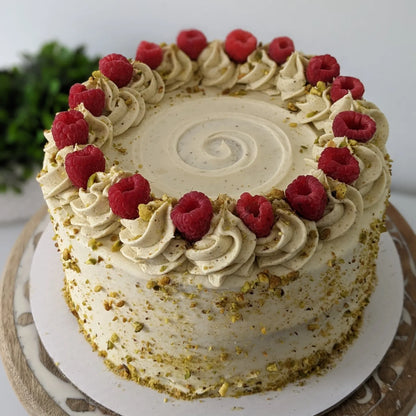 PISTACHIO RASPBERRY CAKE