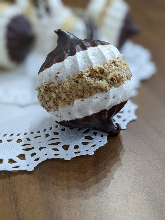 HAZELNUT MERINGUE